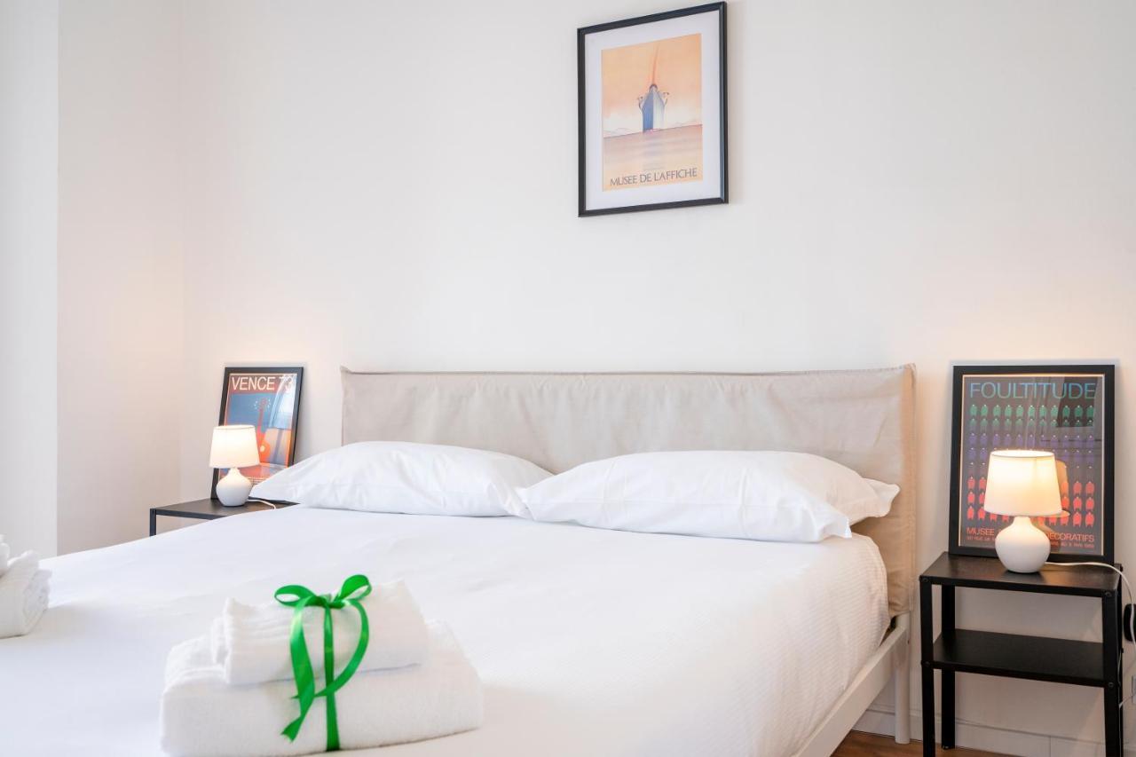 Central & Elegant Loft - With Balcony Bari Esterno foto